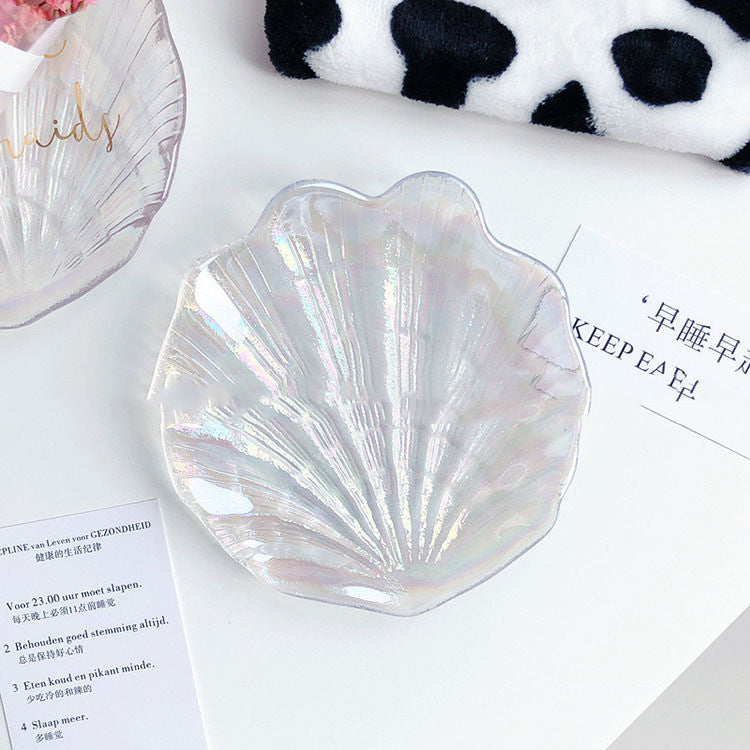 Manicure Plate With Gold Letters And Shell Plate Decoration Dessert
