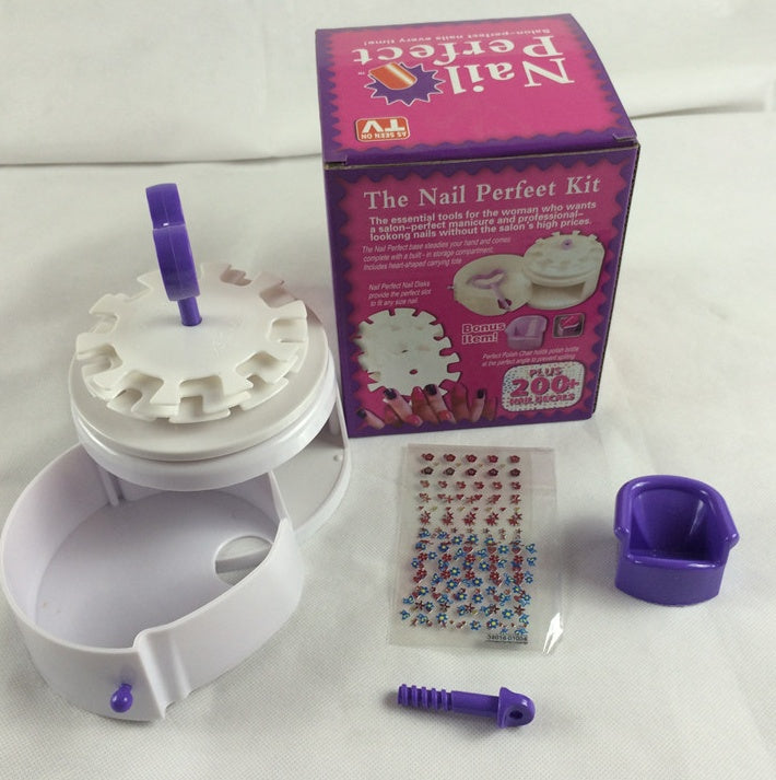 Manicure Station